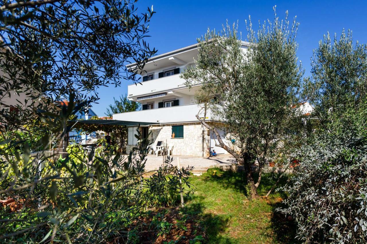 Apartment Anton Krk Town Εξωτερικό φωτογραφία