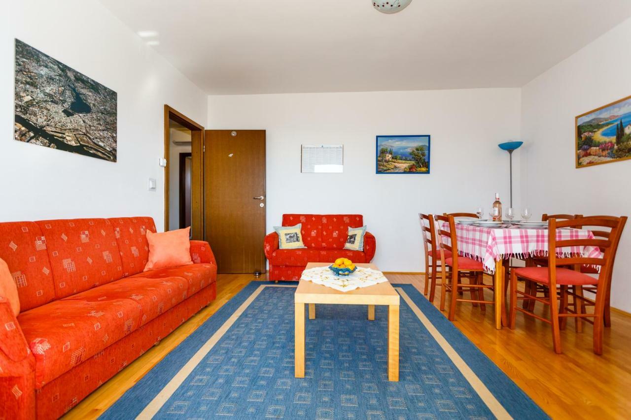 Apartment Anton Krk Town Εξωτερικό φωτογραφία