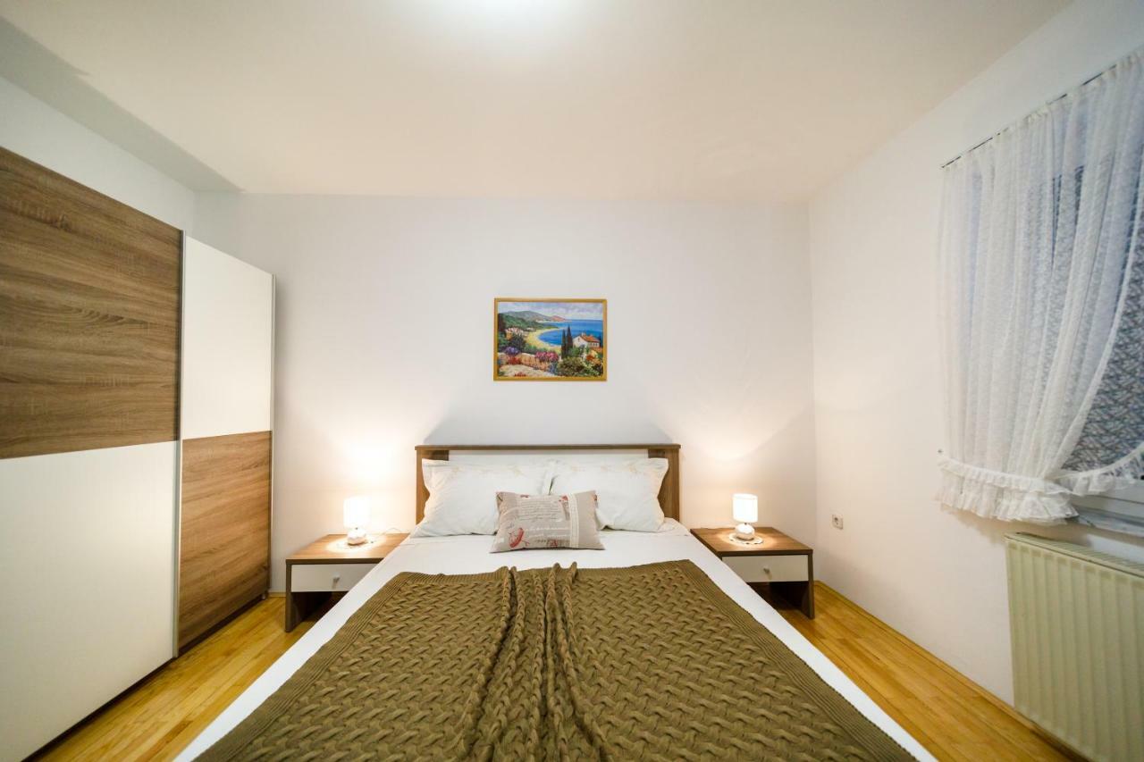 Apartment Anton Krk Town Εξωτερικό φωτογραφία